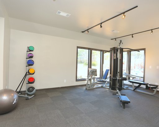 gym at The Arbors Apartment Homes in Tucker, Georgia
